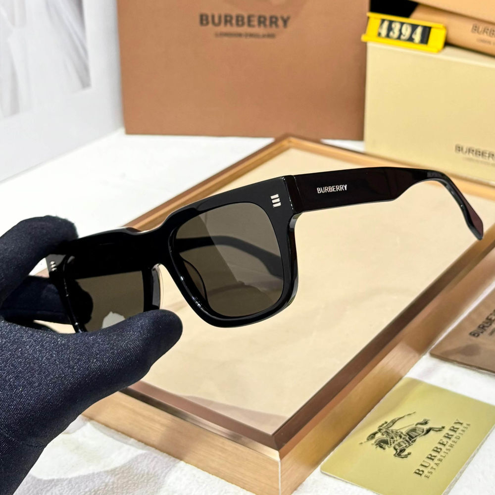 Burberry Black Luxury Sunglasses-1