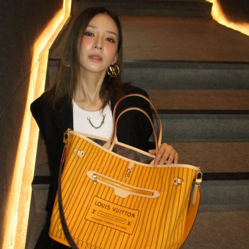 Louis Vuitton Monogram Brown Reversible Bag-5