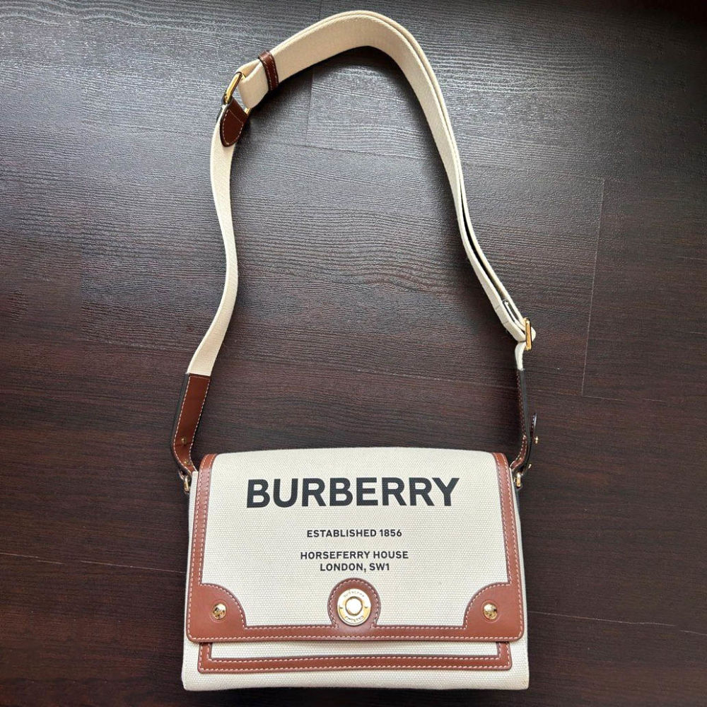 Burberry Vintage Note White Crossbody Bag-1