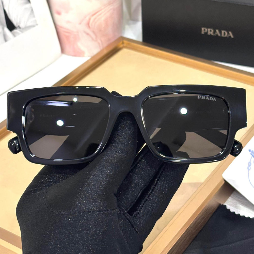 Prada Black Luxury Sunglasses-3