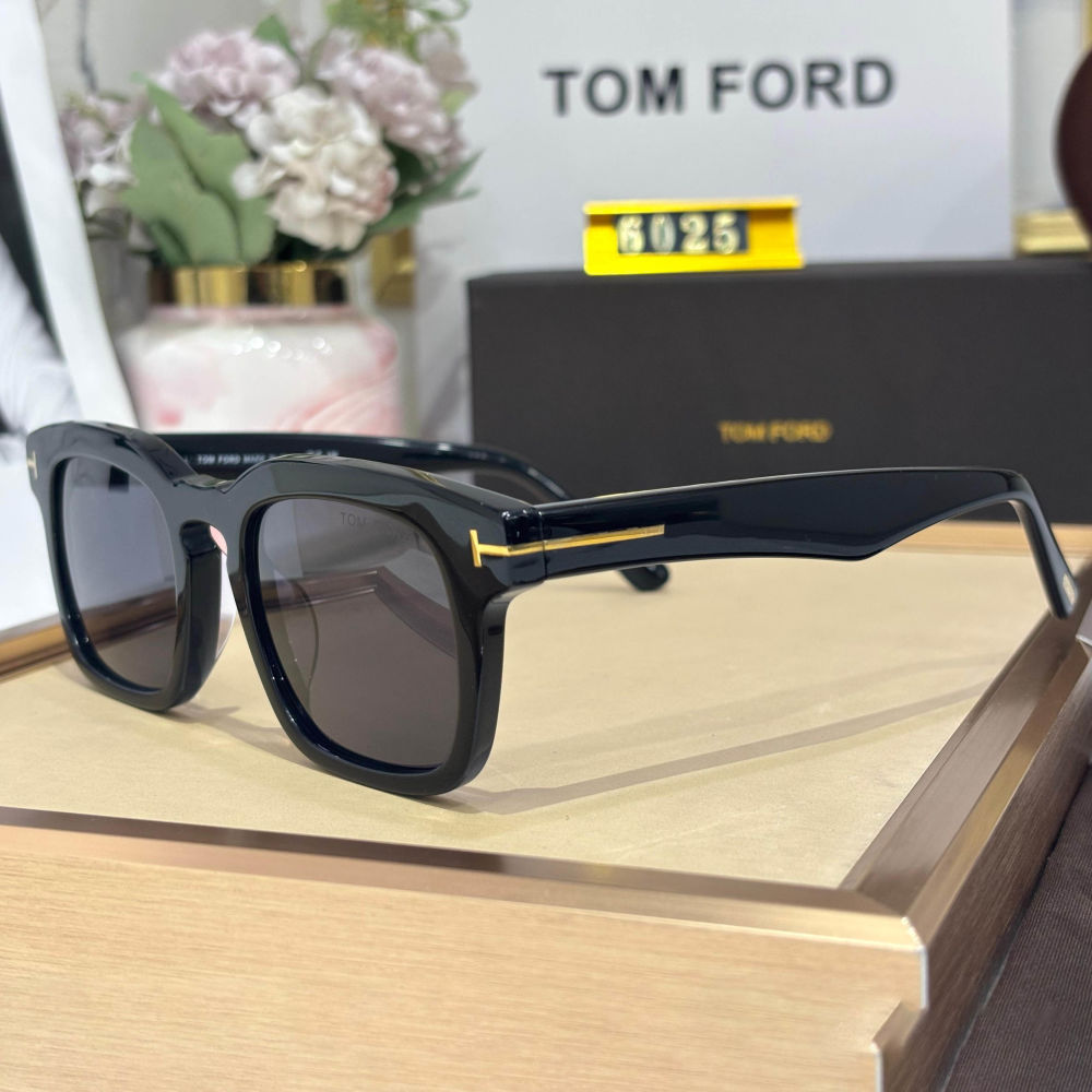 Tom Ford Black Luxury Sunglasses-thumb-6