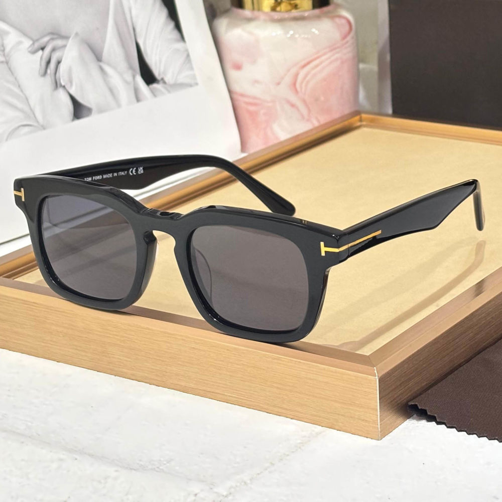 Tom Ford Black Luxury Sunglasses-thumb-0