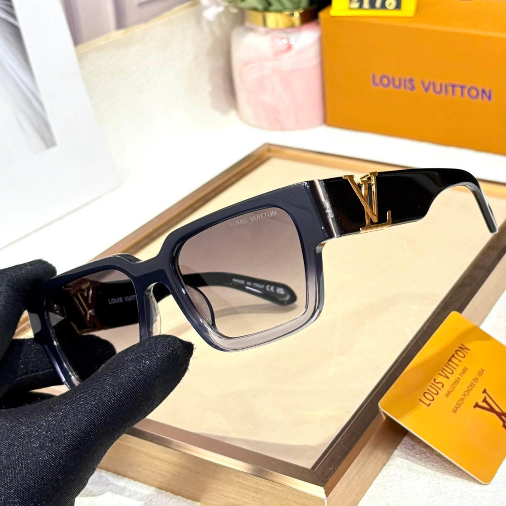 Louis Vuitton Black Luxury Sunglasses-1