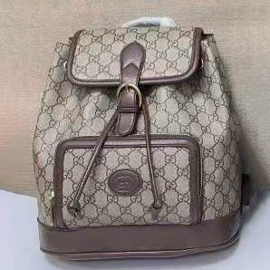 Gucci GG Supreme Backpack-2