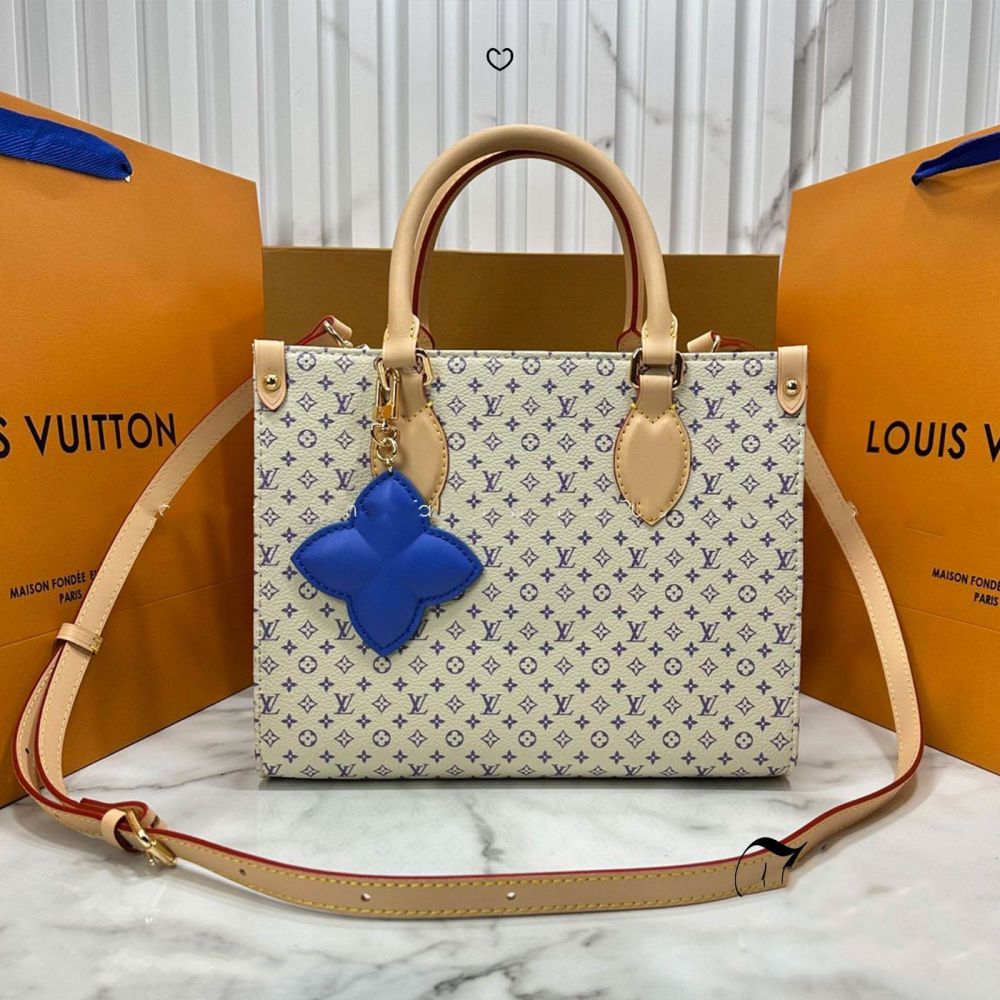 Louis Vuitton On The Go White Tote Bag-1