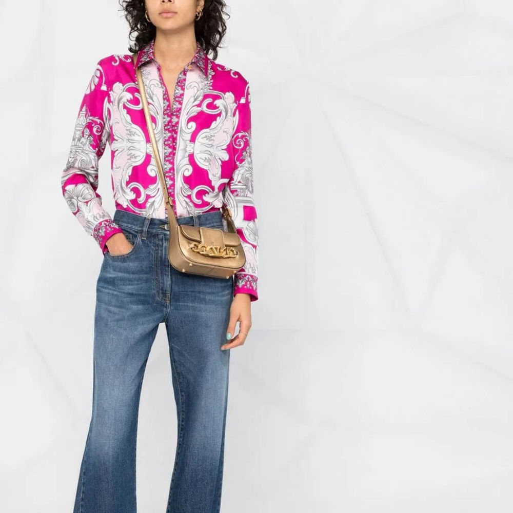 Valentino Garavani VLogo Shoulder Bag-5