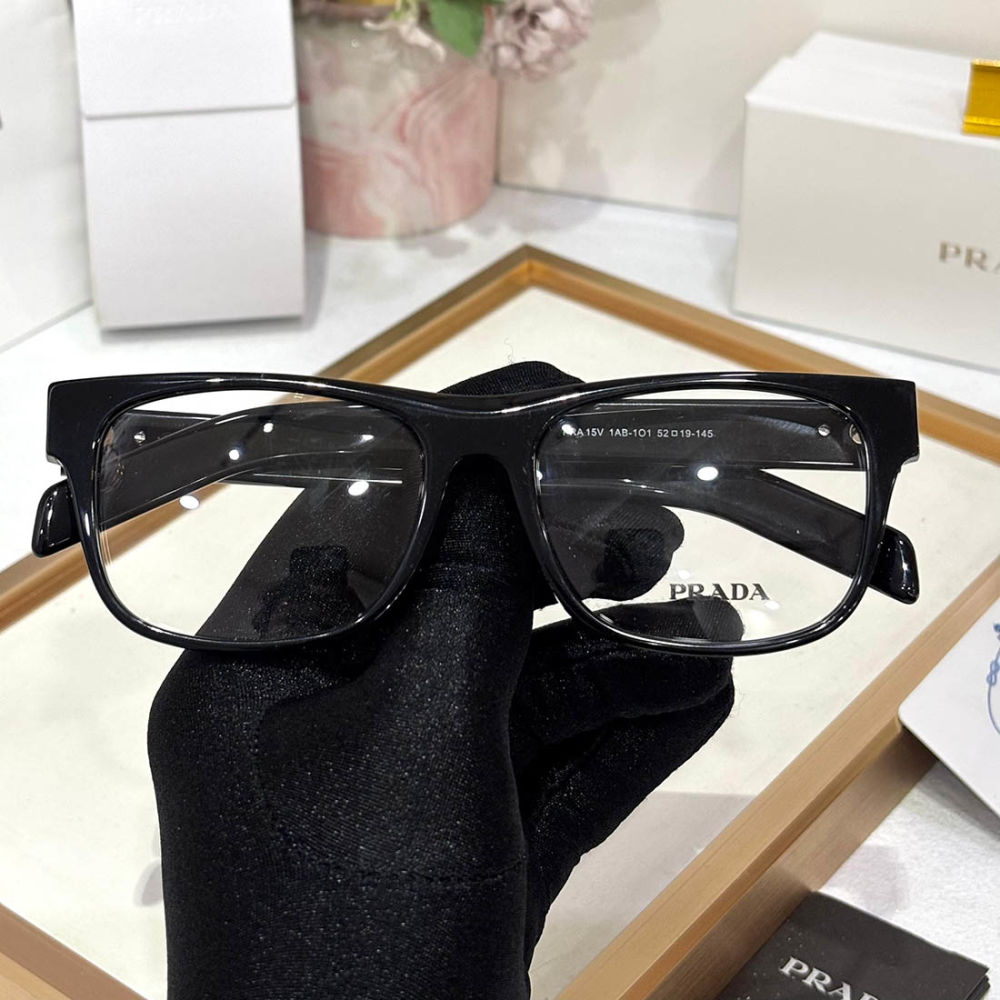 Prada Black Luxury Sunglasses-3