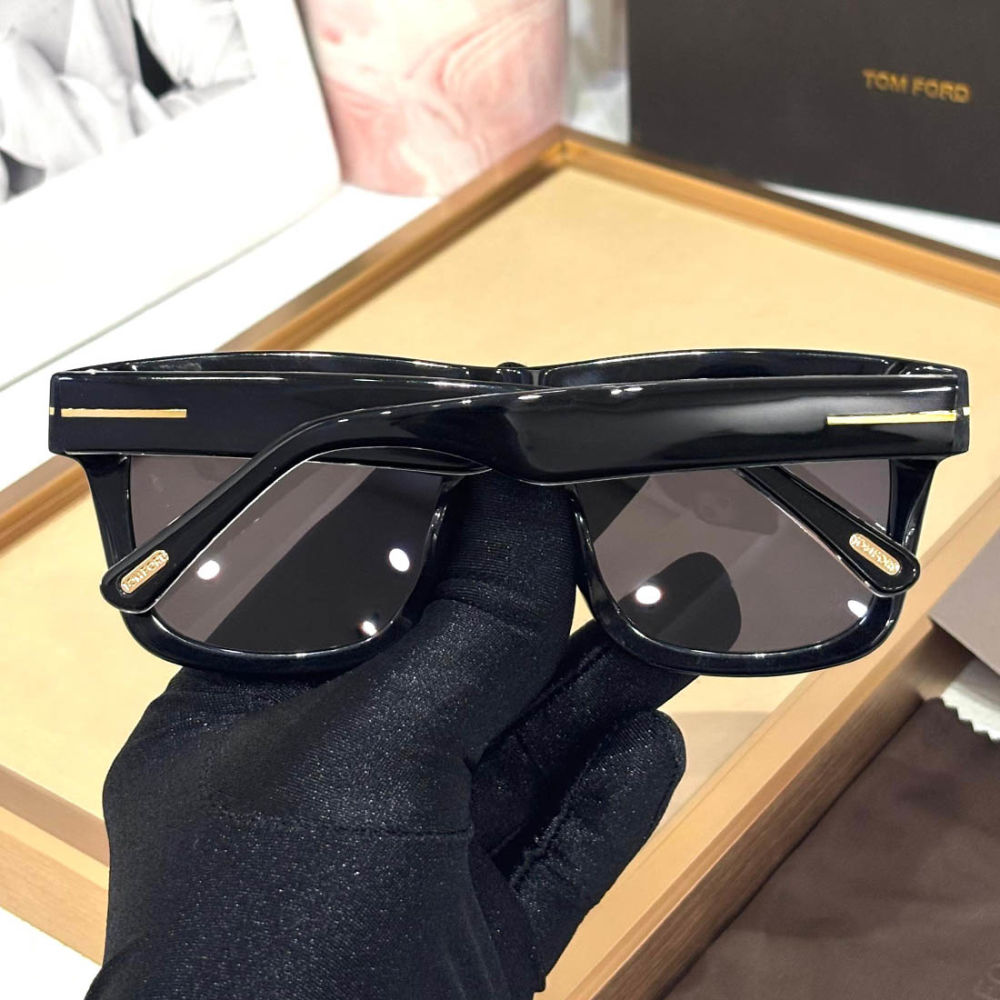 Tom Ford Black Luxury Sunglasses-2