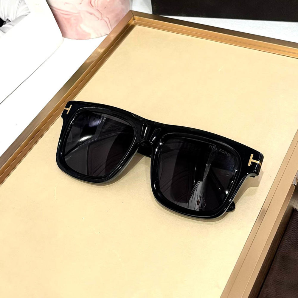Tom Ford Black Luxury Sunglasses-3