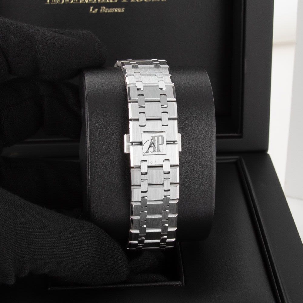 Audemars Piguet Royal Oak, Blue Dial, 41 mm 15510BC.OO.1320BC.01-7