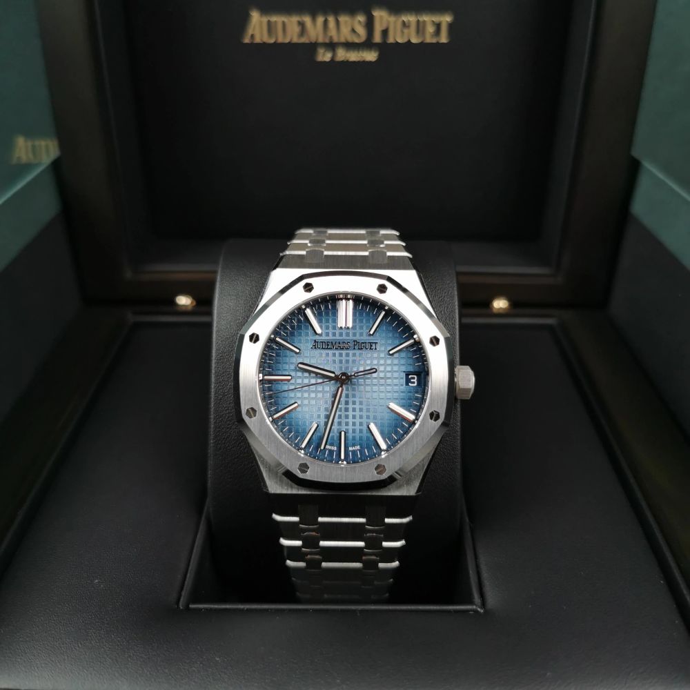 Audemars Piguet Royal Oak Special Edition White Gold With Smoked Blue Dial 15510BC.OO.1320BC.02-9