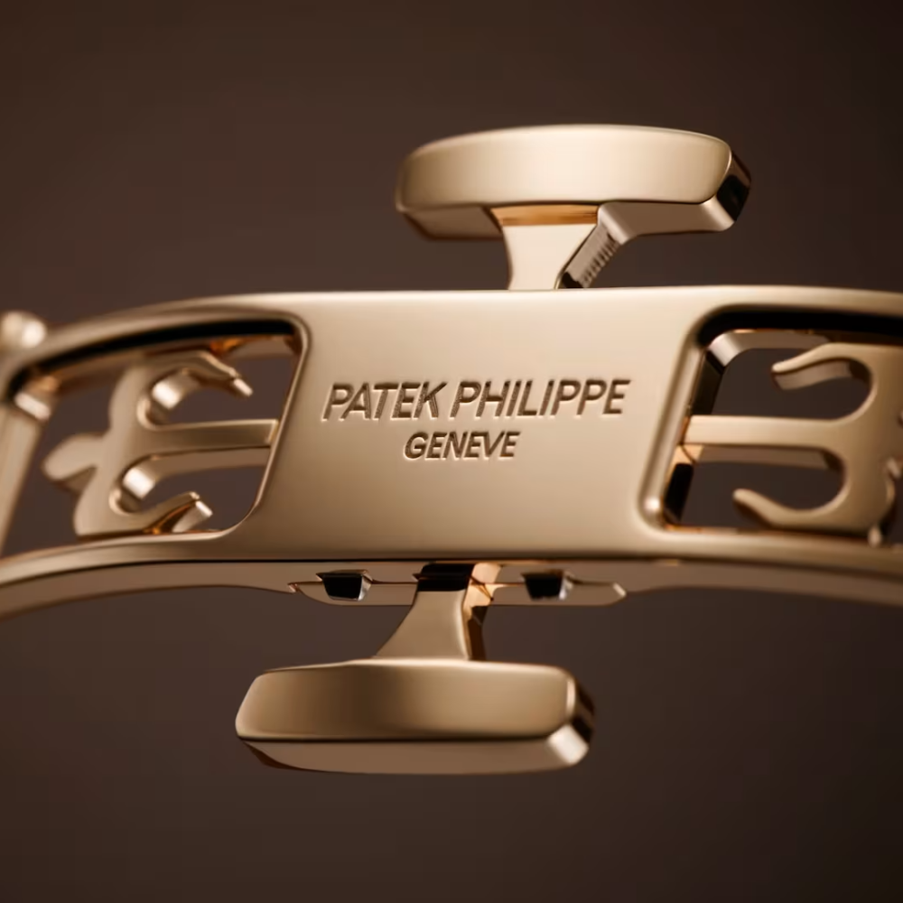 Patek Philippe Nautilus Travel Time Automatic Blue Dial Watch 5990/1R-001-8