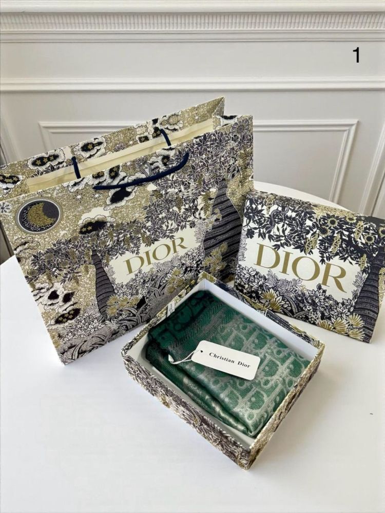 Christian Dior Green Premium Quality Woollen Stole-1