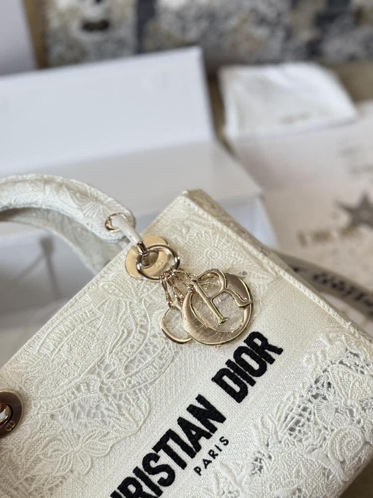 Christian Dior D Lite White Embroidered Bag-thumb-2
