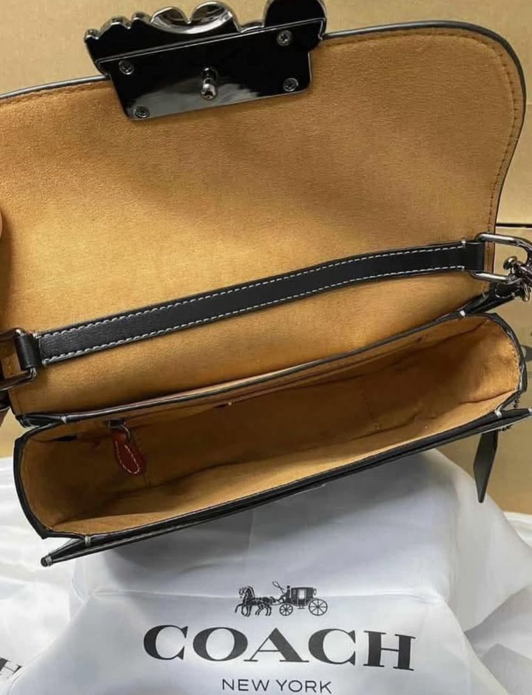 Coach Harper Black Saddle Shoulder Bag-2