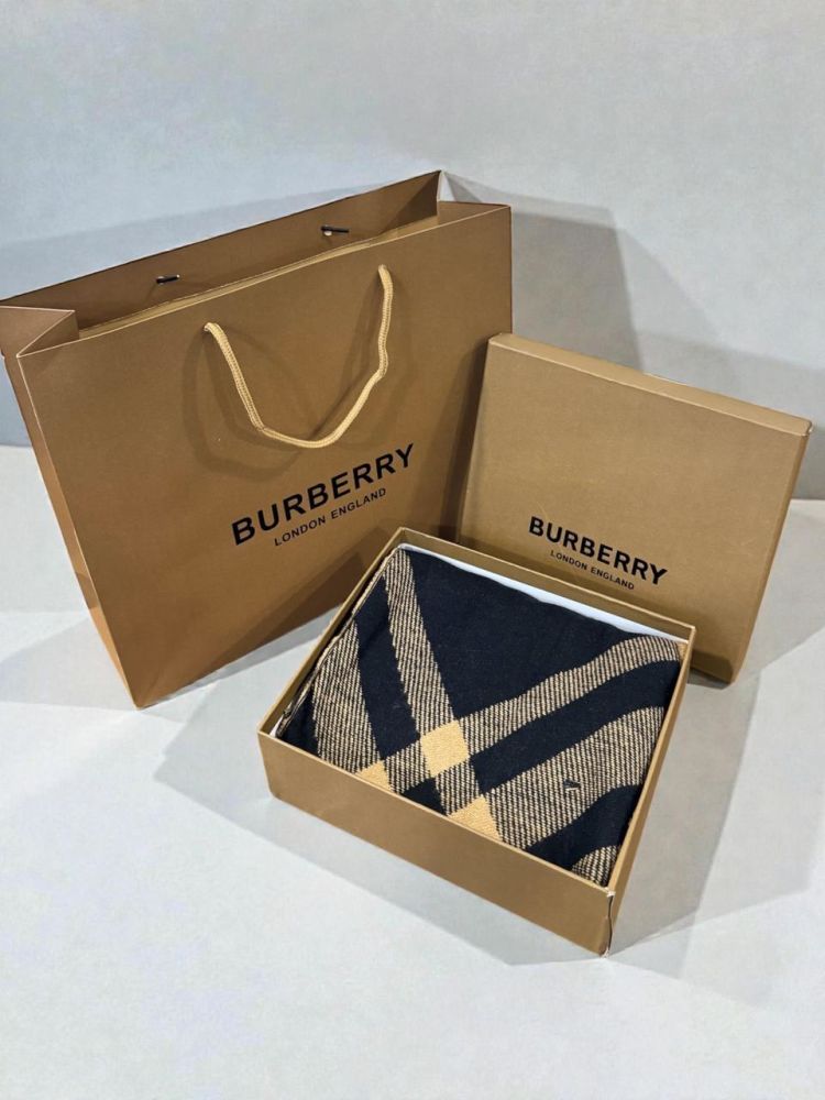 Burberry Check Cashmere Black Stole-1