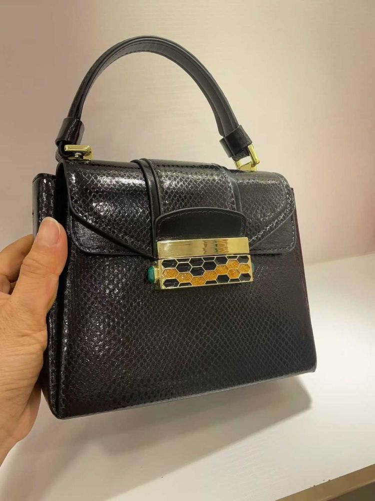 Bvlgari Serpenti Forever Top Black Shoulder Bag-thumb-0