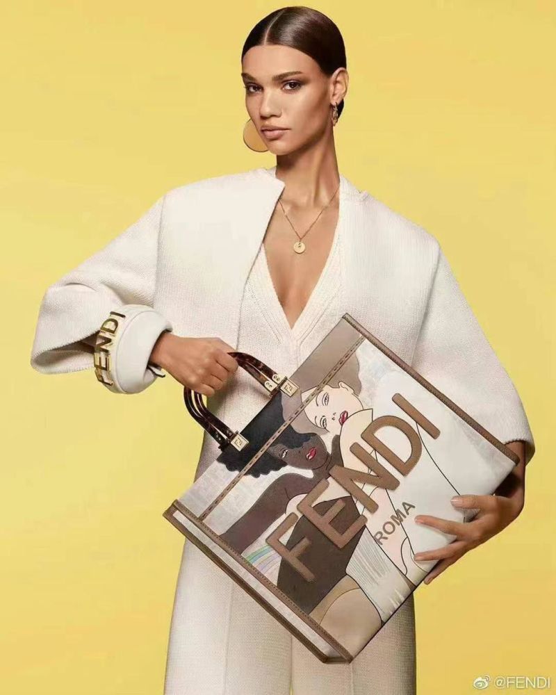 Fendi Roma Sunshine Lady Print White Handbag-1