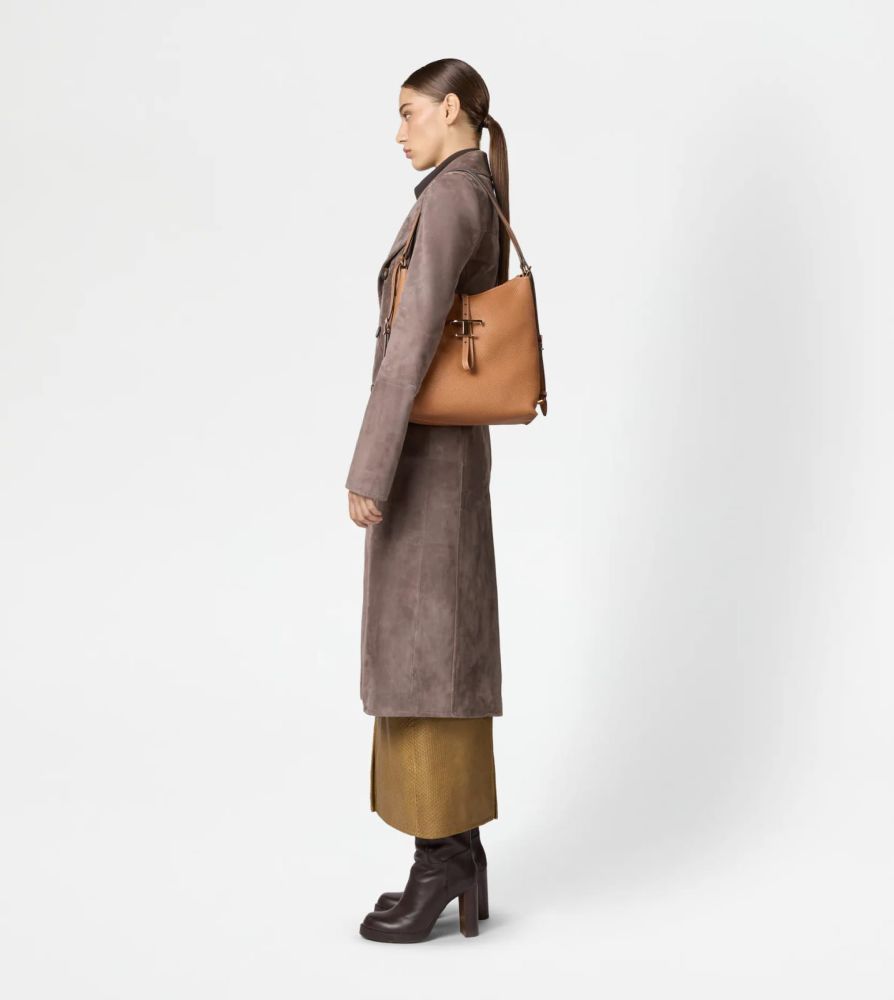 Tod's Timeless Brown Leather Shoulder Bag-1