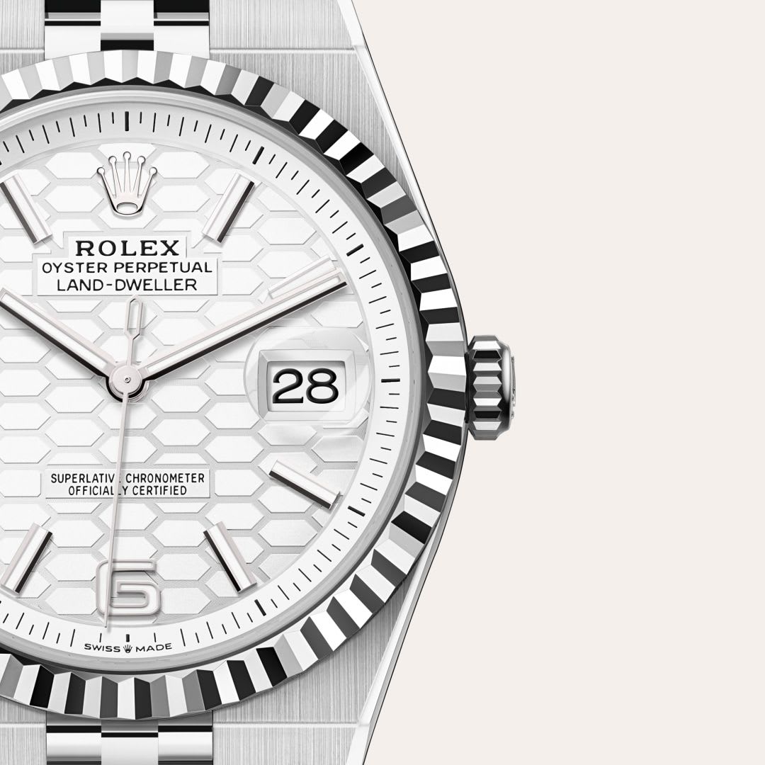 Rolex Land-Dweller Oyster, 40 mm, Oystersteel and Blue Dial Watch M127334-0001 thumbnail 2