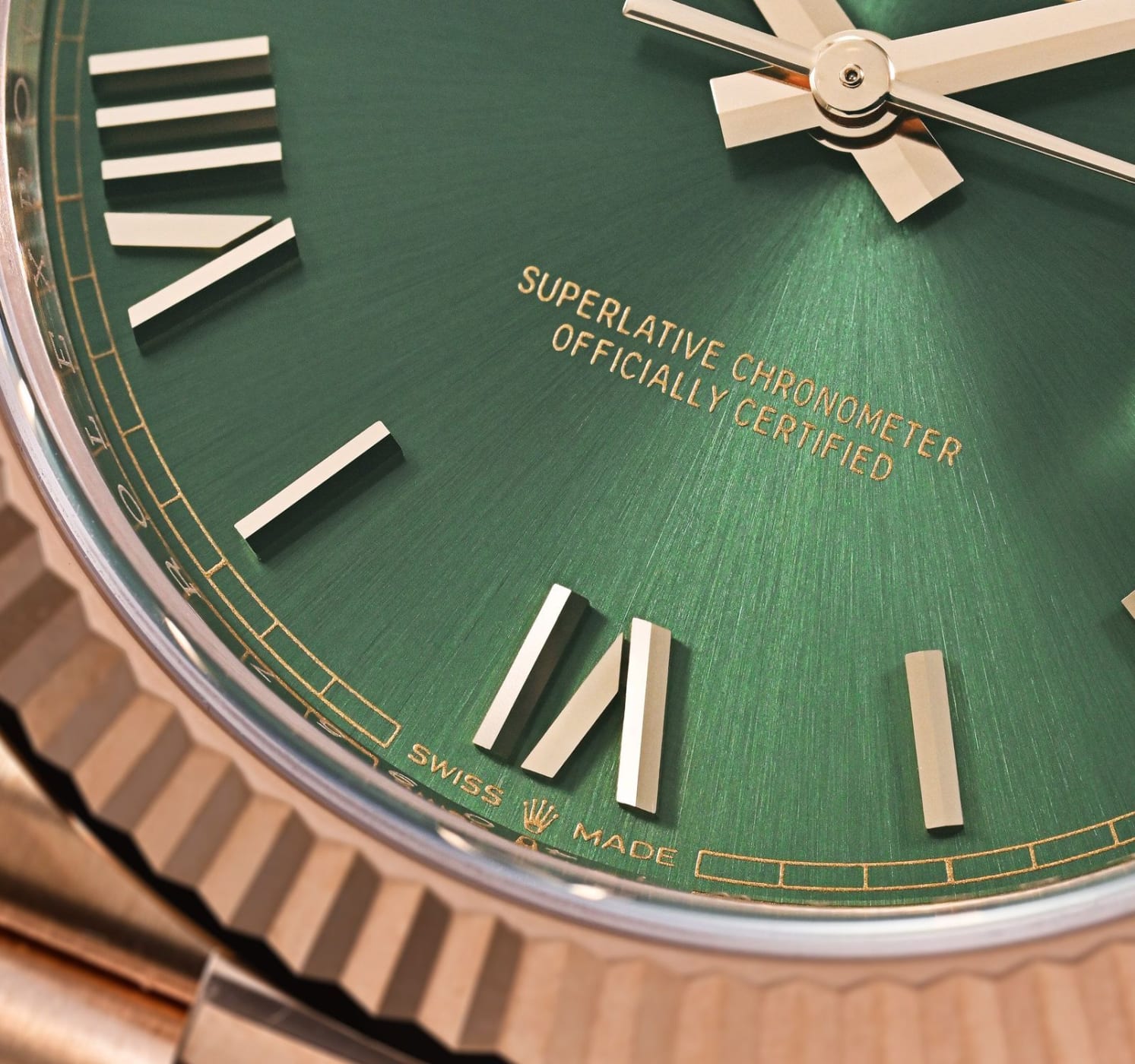 Rolex Day-Date 40 Oyster Green Dial Mens Watch 228235 thumbnail 5