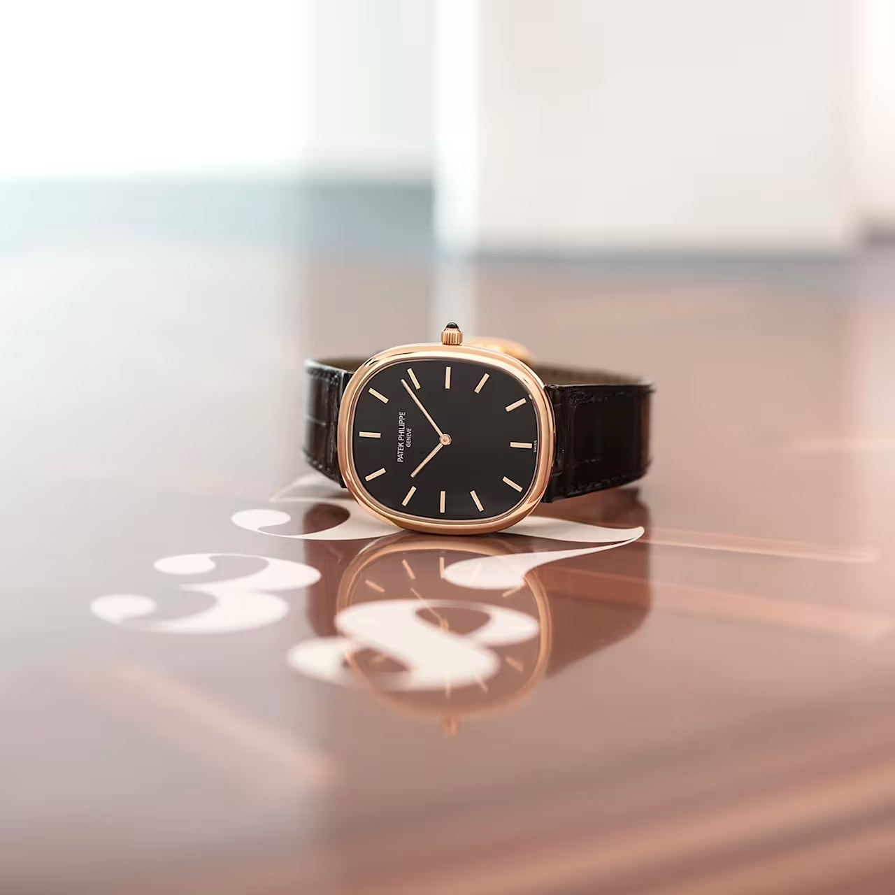 Patek Philippe Golden Ellipse Mens Watch 5738R-001 thumbnail 11