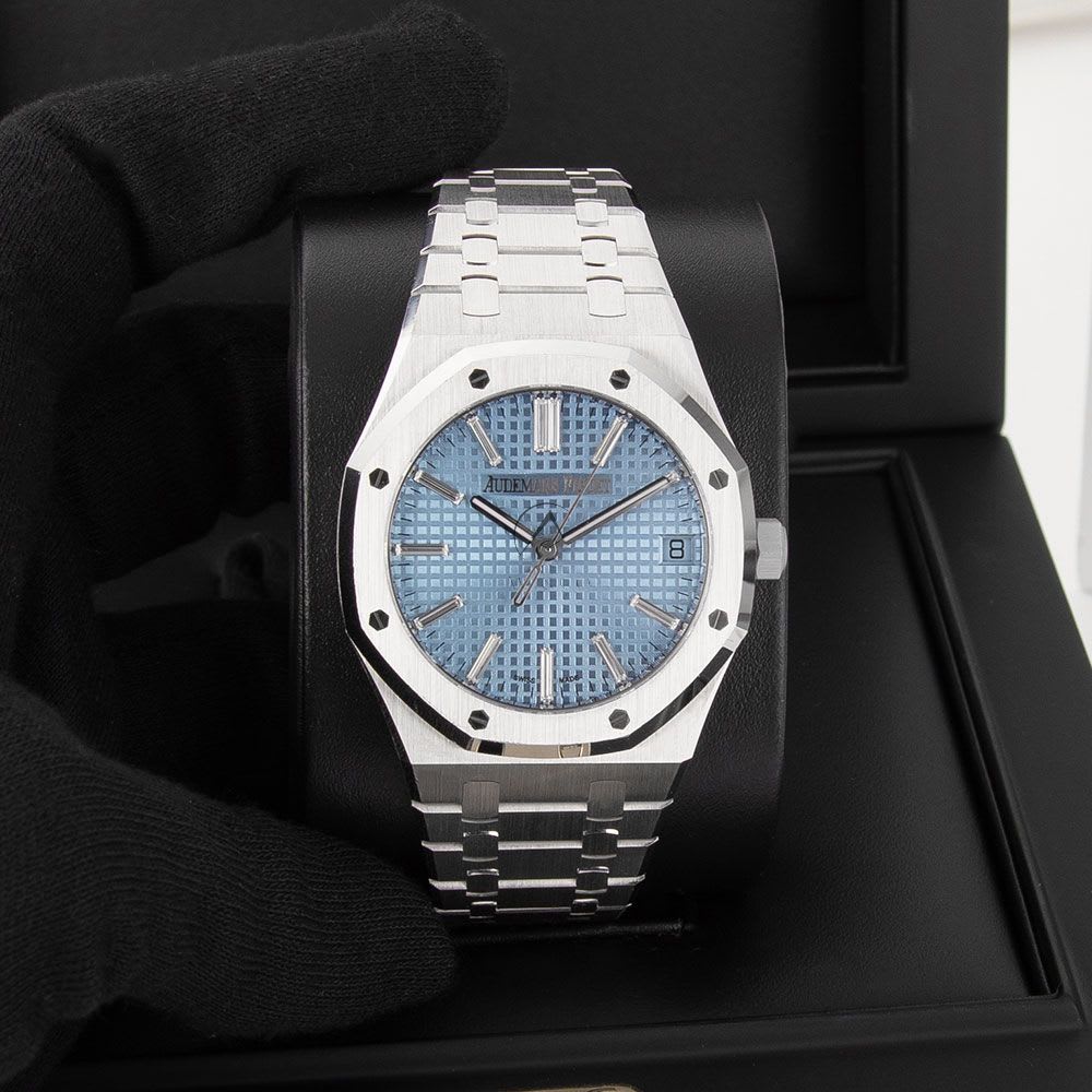 Audemars Piguet Royal Oak, Blue Dial, 41 mm 15510BC.OO.1320BC.01 thumbnail 7
