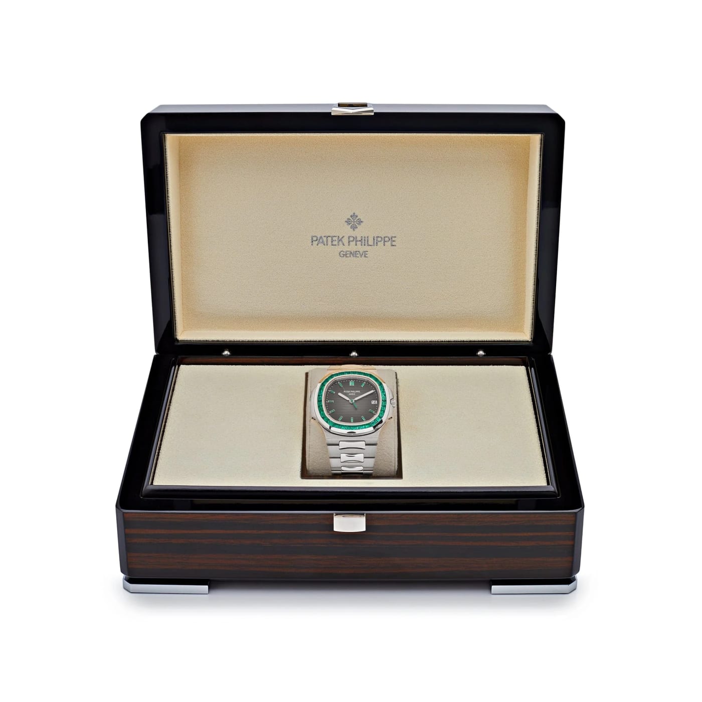 Patek Philippe Nautilus 5711/113P-001 Platinum Emeralds Black Dial thumbnail 6