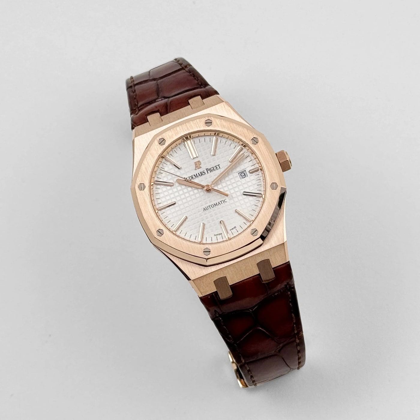 Audemars Piguet Royal Oak Selfwinding Rose Gold S 15400OR.OO.D088CR.01 thumbnail 8