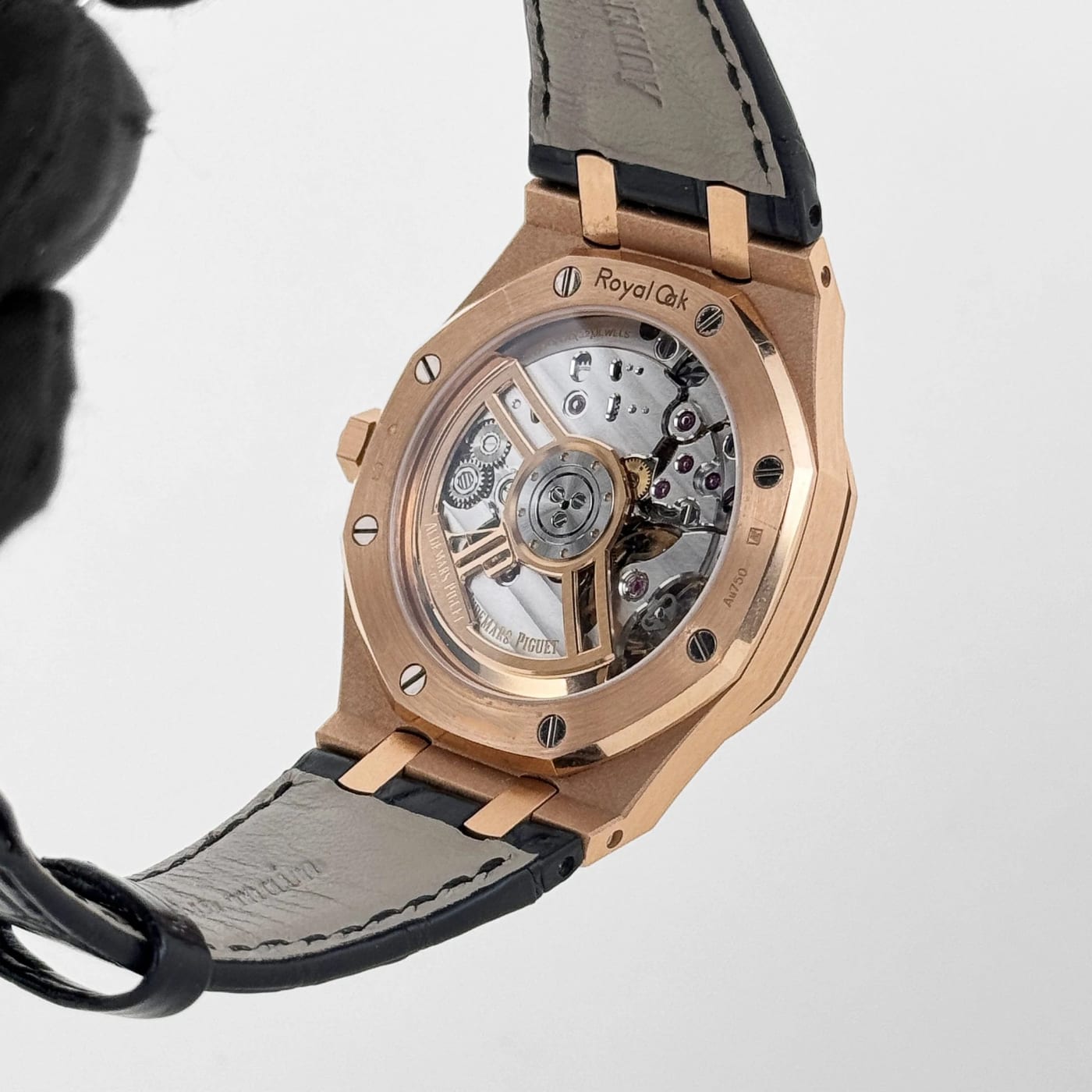 Audemars Piguet Royal Oak Selfwinding Rose Gold S 15400OR.OO.D088CR.01 thumbnail 2