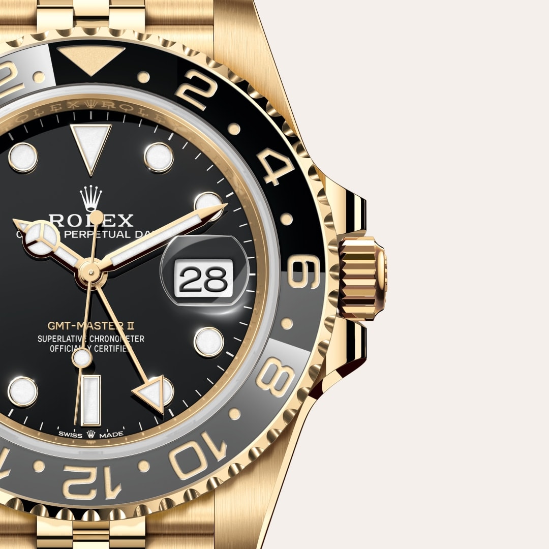 Rolex GMT-Master II Watch in 18 ct Yellow Gold,126718GRNR thumbnail 3