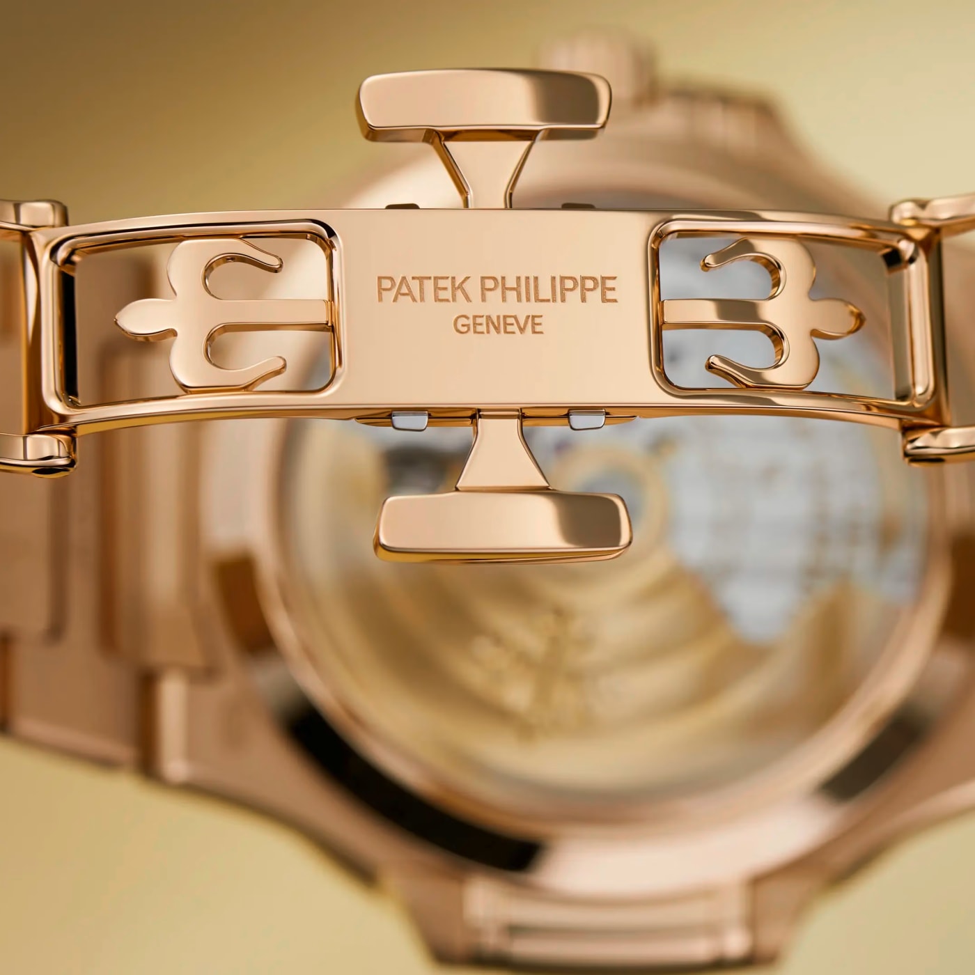 Patek Philippe the Gem-Set Nautilus Joaillerie 7118/1300R thumbnail 9