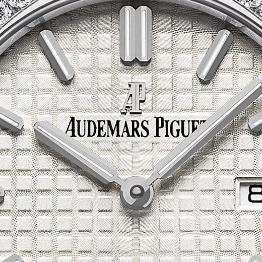 Audemars Piguet Royal Oak Quartz Ref. 67651ST.ZZ.1261ST.01 thumbnail 2