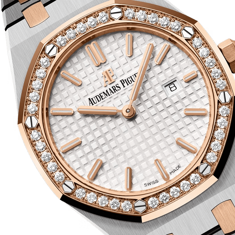 Audemars Piguet Royal Oak Quartz Ref. 67651SR.ZZ.1261SR.01 thumbnail 4