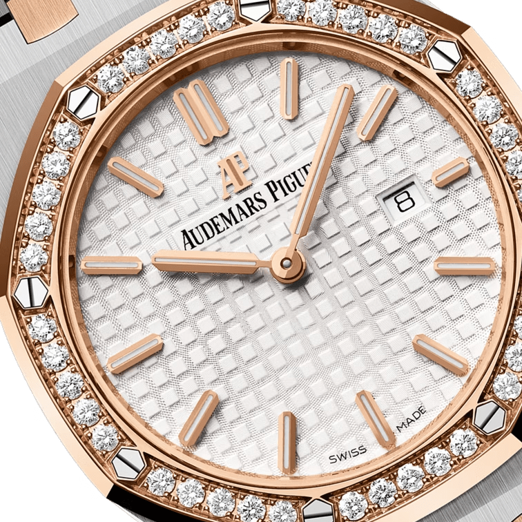 Audemars Piguet Royal Oak Quartz Ref. 67651SR.ZZ.1261SR.01 thumbnail 6