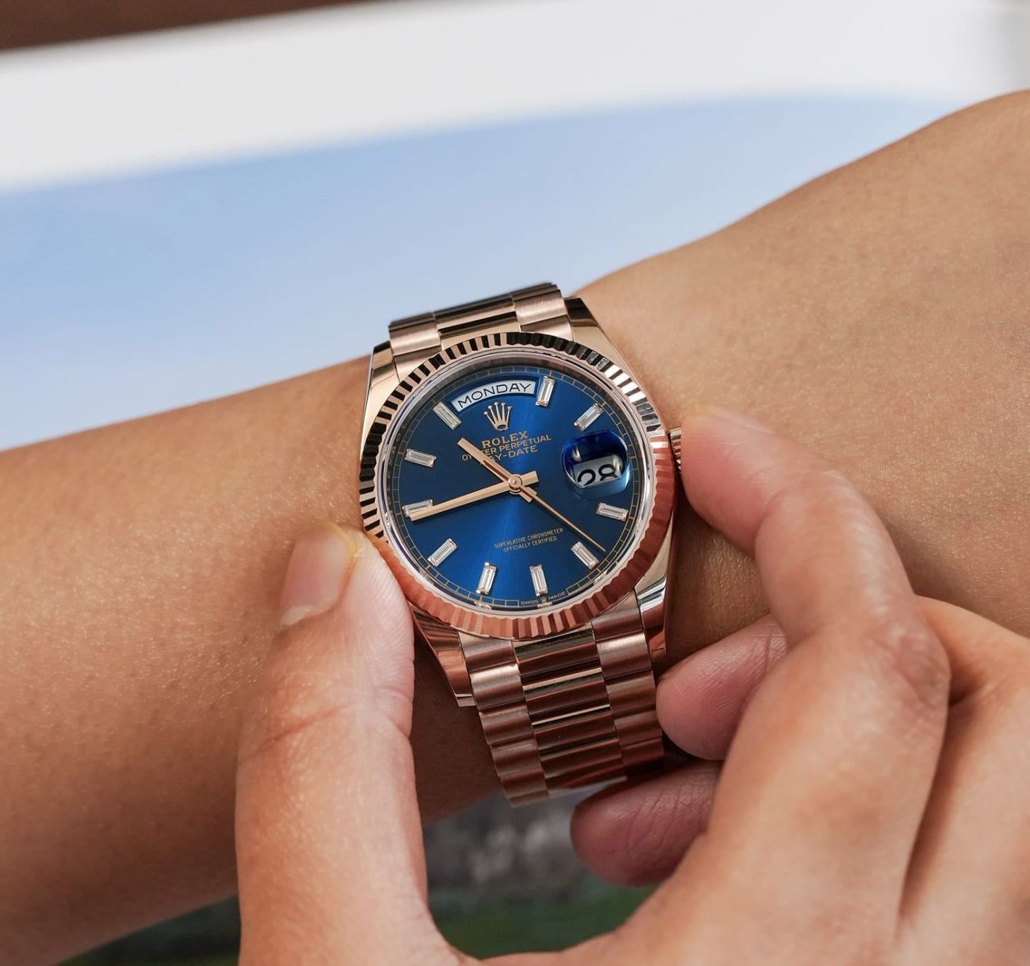 Rolex Day-Date Rose Gold, 36 mm 128235-BLUGRN10BR thumbnail 7