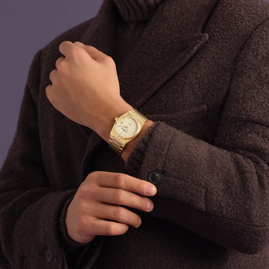 Vacheron Constantin Historiques 222, 37mm, Yellow Gold , Automatic, 4200H/222J-B935 thumbnail 3