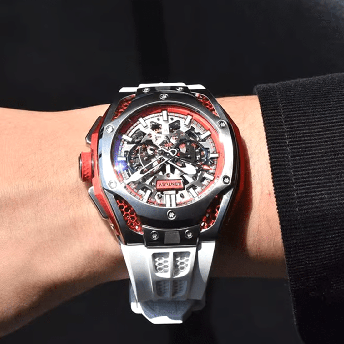 Bentley The Opulence Red Accents, White Silicone Strap, Automatic Watch 54 mm BL-50-54 thumbnail 6