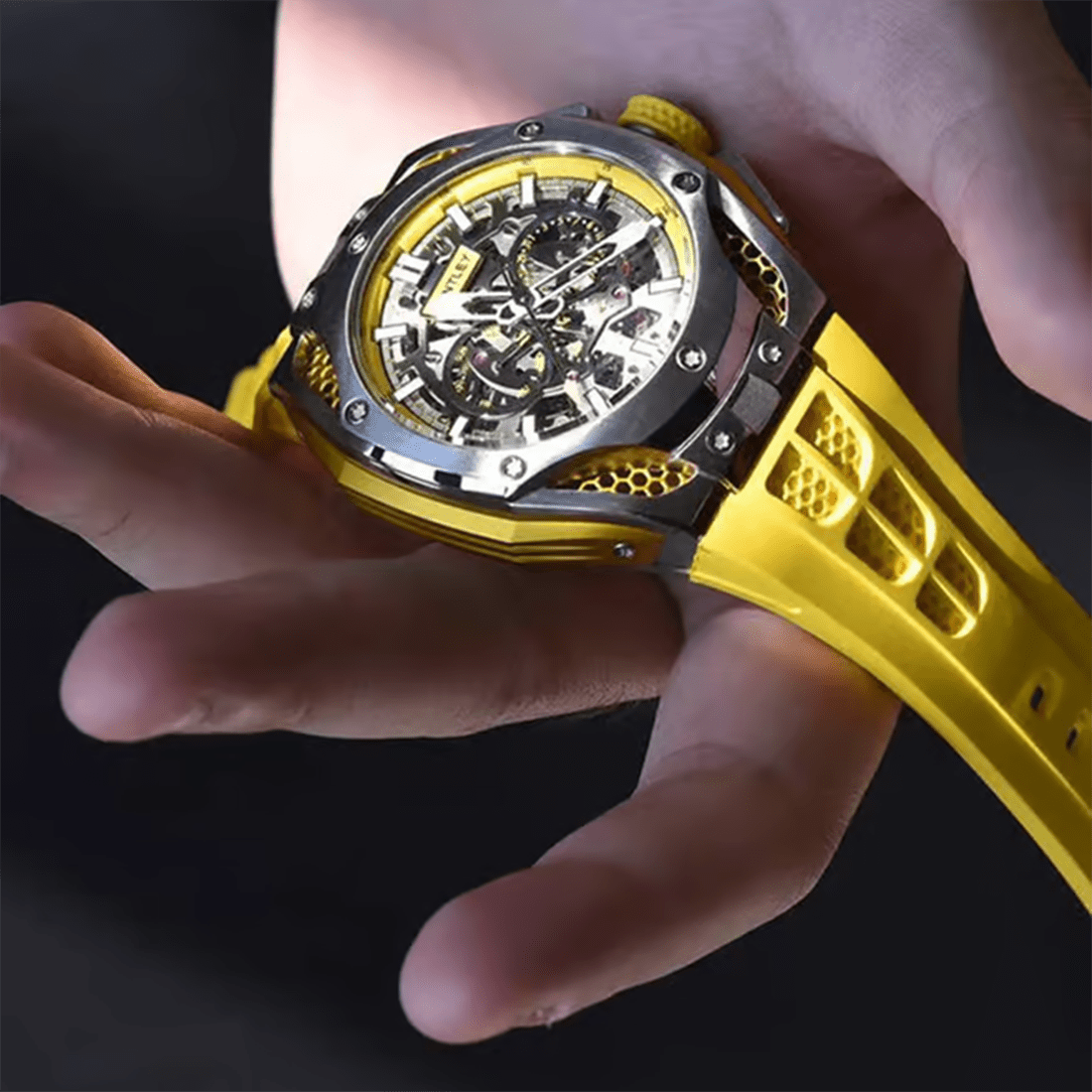 Bentley The Opulence Automatic Yellow Accents Men 54 mm BL-50-56 Watch thumbnail 4