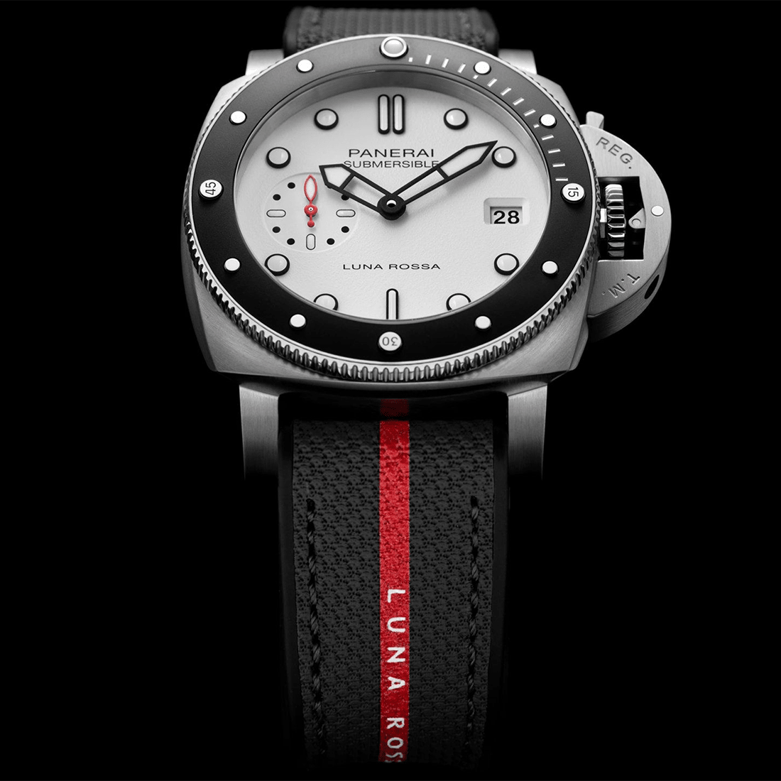 Panerai Submersible Luna Rossa White Dial, Black Strap Automatic Watch PAM01579 thumbnail 6