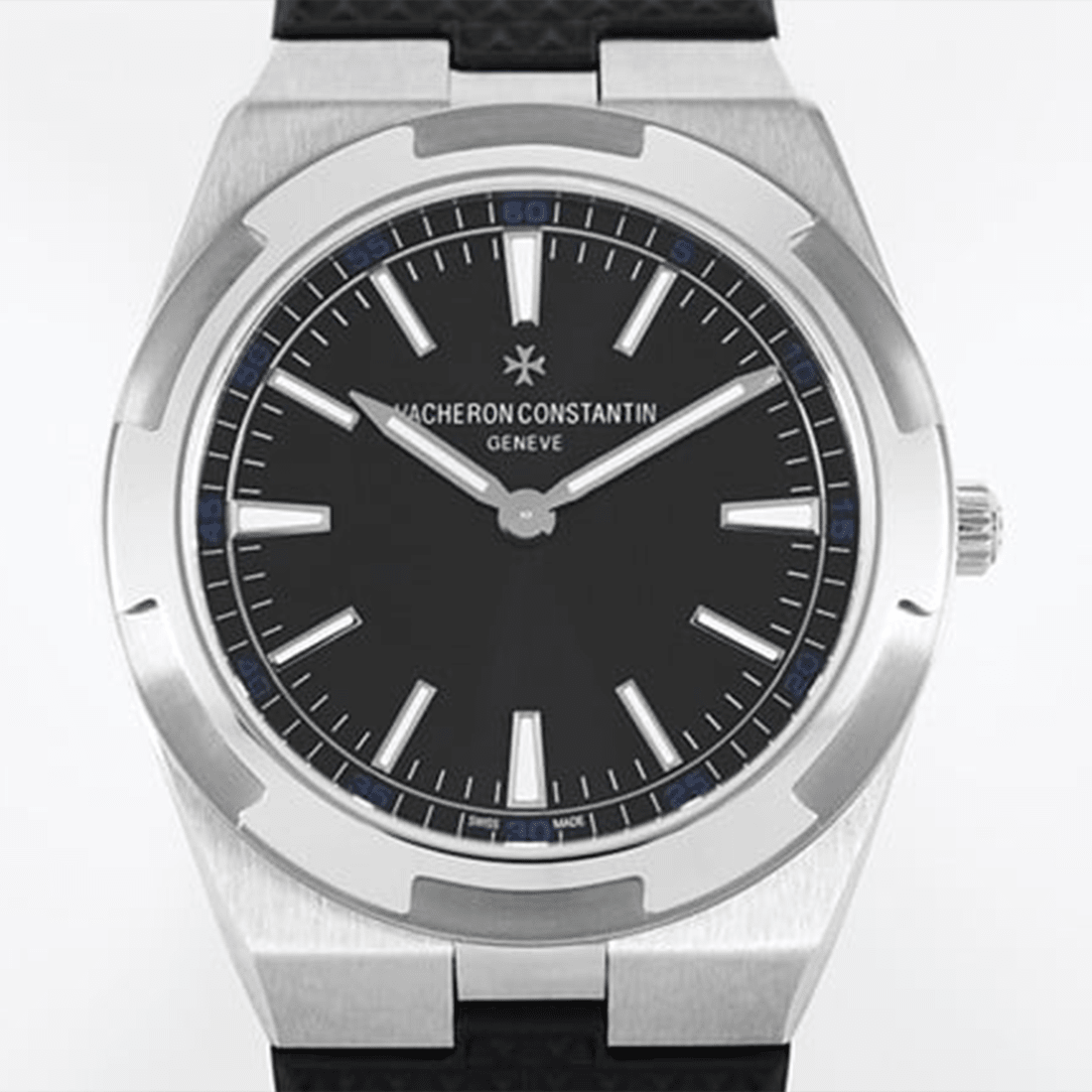 Vacheron Constantin Overseas Black Dial, Rubber Strap 4500V/110A-B483 Self-Winding Watch thumbnail 4