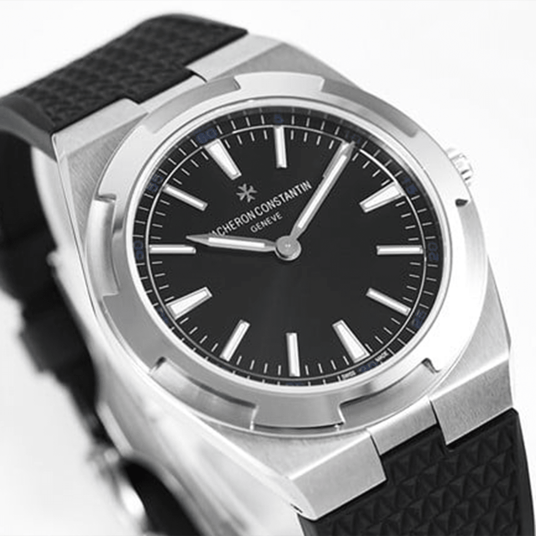 Vacheron Constantin Overseas Black Dial, Rubber Strap 4500V/110A-B483 Self-Winding Watch thumbnail 3