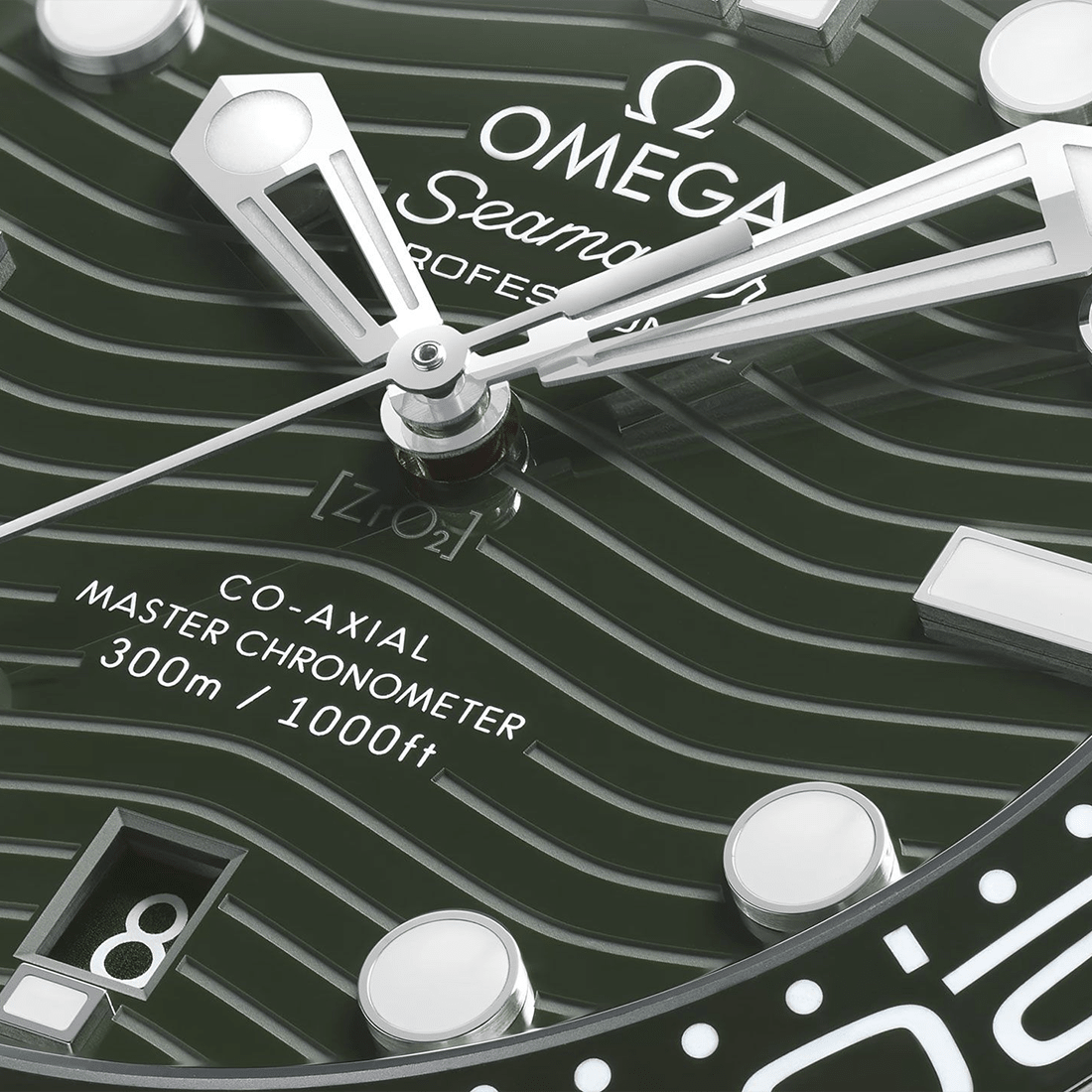 Omega Seamaster Diver 300M Green Dial Stainless Steel Watch 210.30.42.20.10.001 thumbnail 8