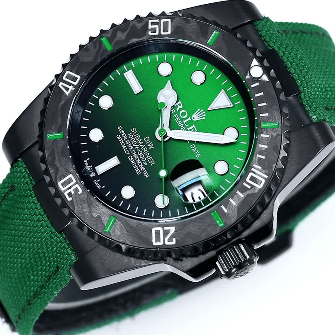 Rolex DiW Submariner "Parakeet" Green Strap Watch 116610 thumbnail 3