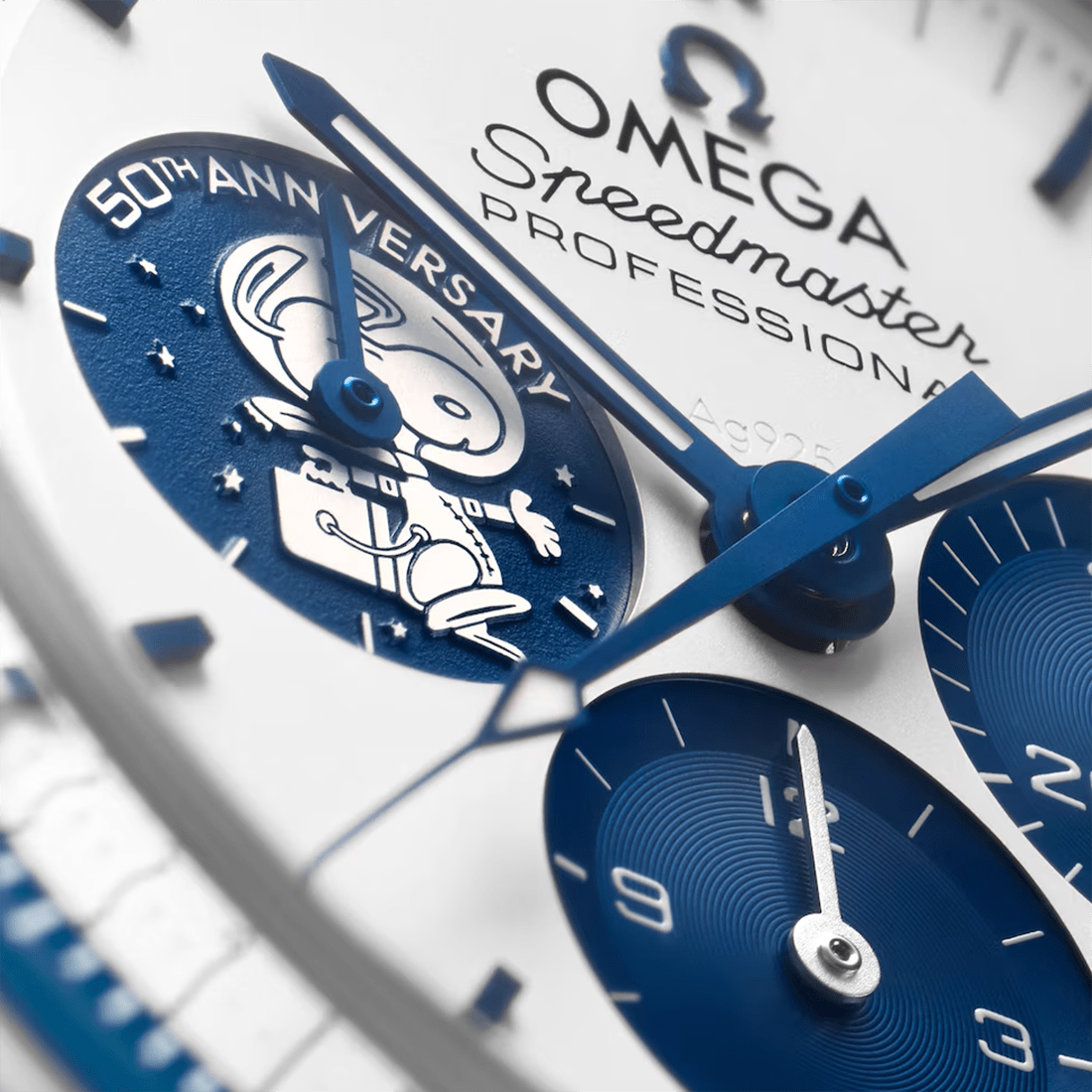Omega Speedmaster "Silver Snoopy Award" 50th Anniversary Watch 310.32.42.50.02.001 thumbnail 3