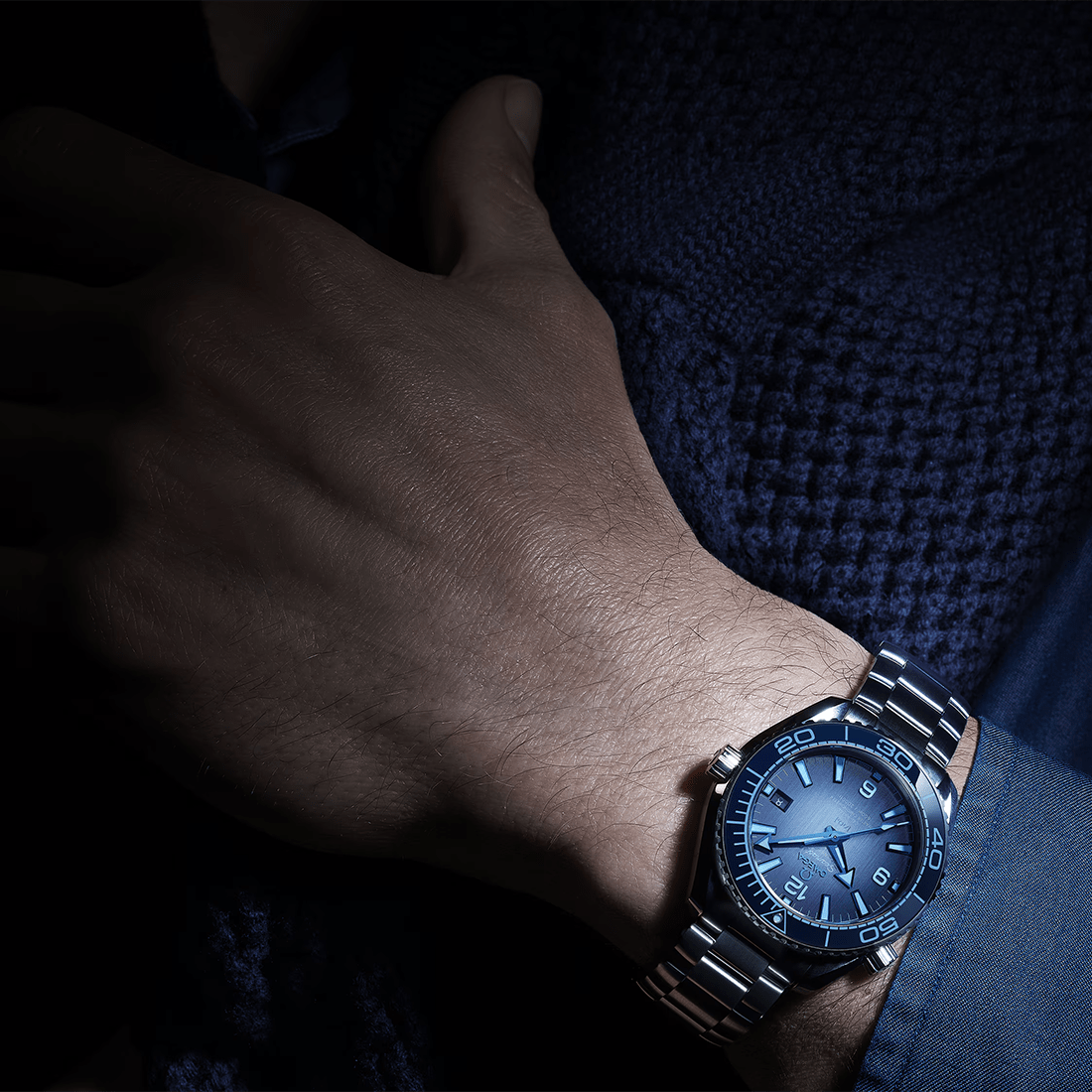 Omega Seamaster Planet Ocean 600M "Summer Blue" Mens Watch 215.30.40.20.03.002 thumbnail 7