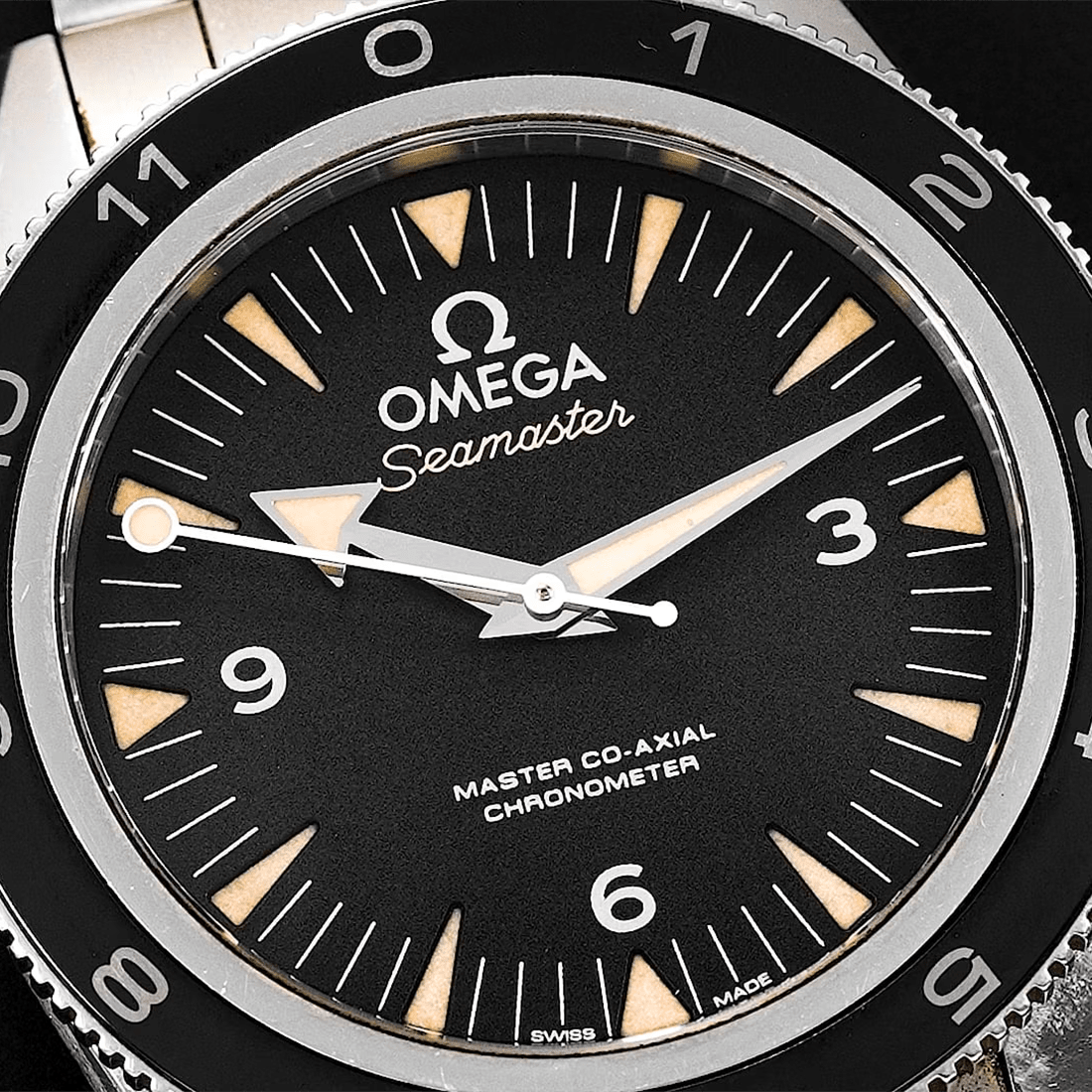 Omega Seamaster 300 "SPECTRE" Limited Edition Watch 233.32.41.21.01.001 thumbnail 7