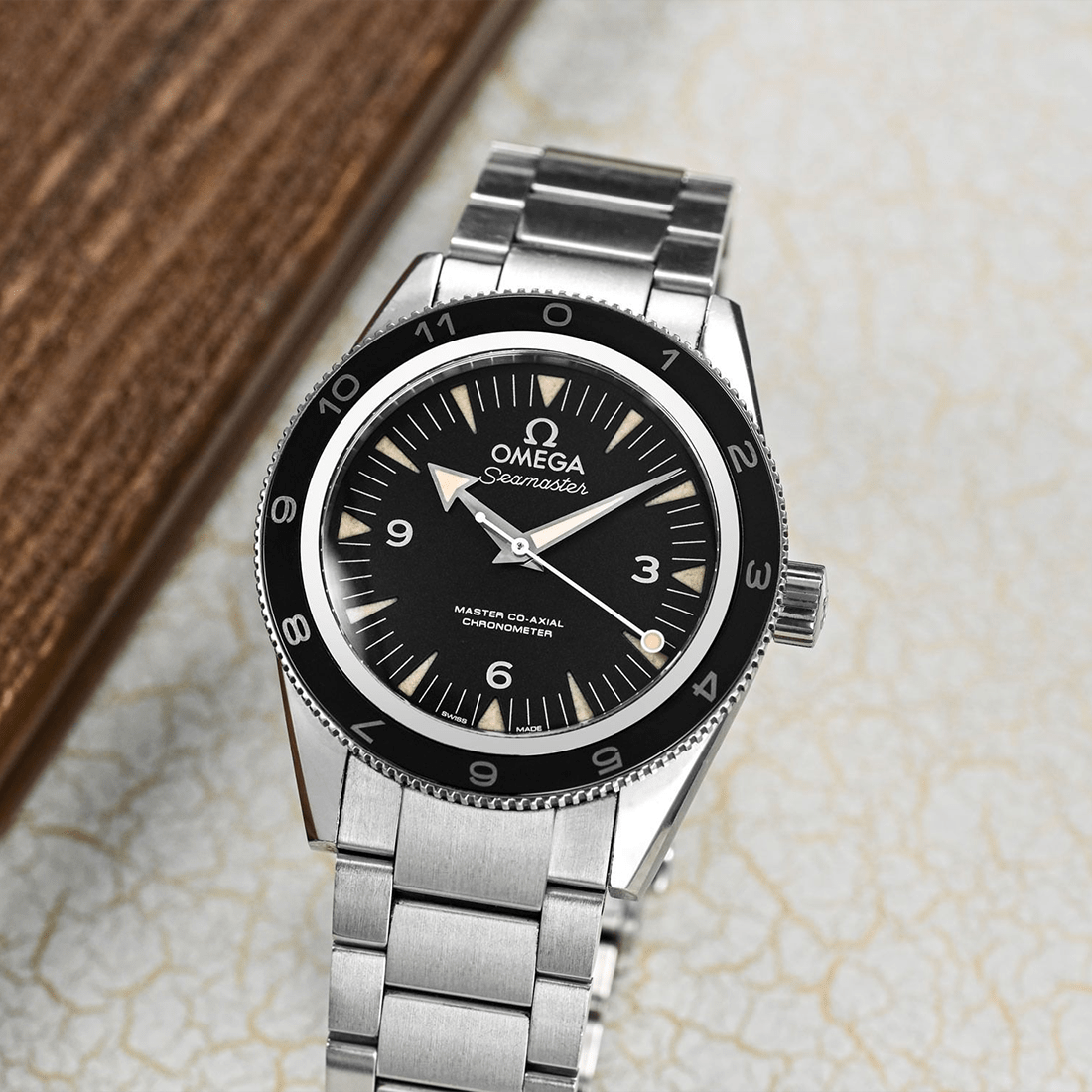 Omega Seamaster 300 "SPECTRE" Limited Edition Watch 233.32.41.21.01.001 thumbnail 11