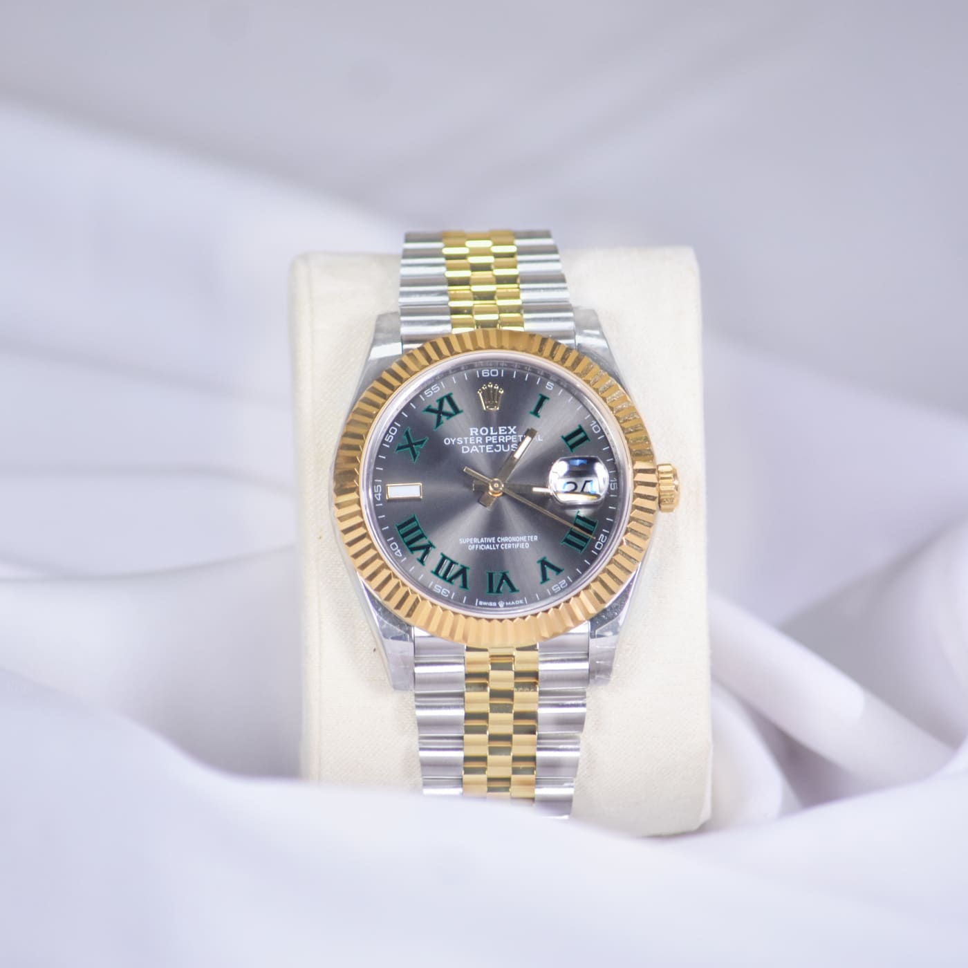Rolex Datejust 41 126333 Wimbledon Dial Jubilee Bracelet Watch thumbnail 2