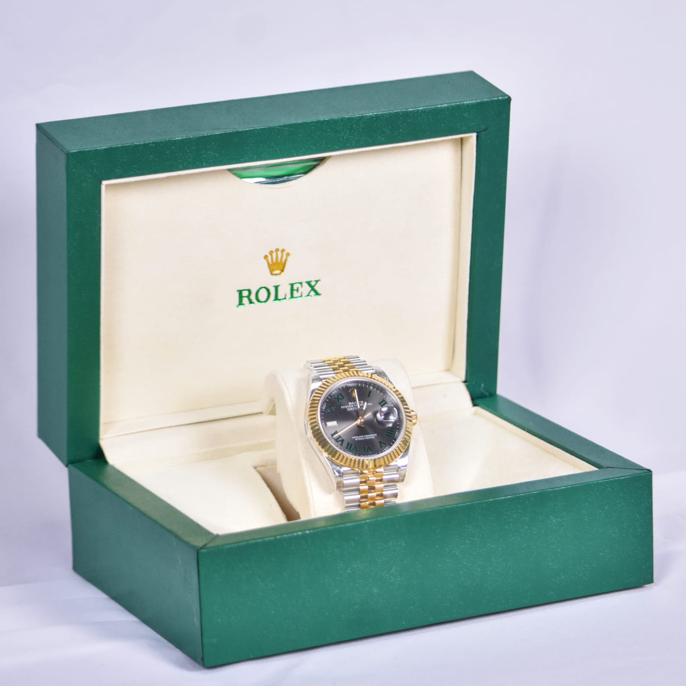 Rolex Datejust 41 126333 Wimbledon Dial Jubilee Bracelet Watch thumbnail 5